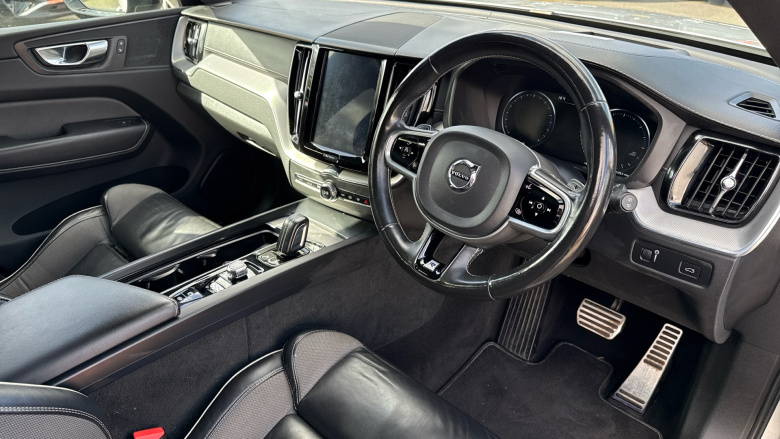 Volvo Xc60 2.0 B4D R DESIGN Pro 5dr AWD Geartronic Diesel Estate